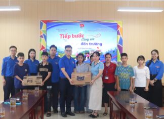 LAN TỎA YÊU THƯƠNG TỪ CHƯƠNG TRÌNH “TIẾP BƯỚC CÙNG EM ĐẾN TRƯỜNG”